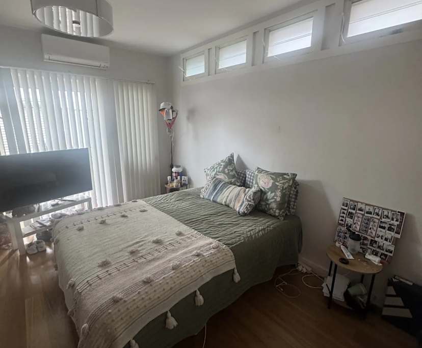 Furnished room with ensuite in a share house