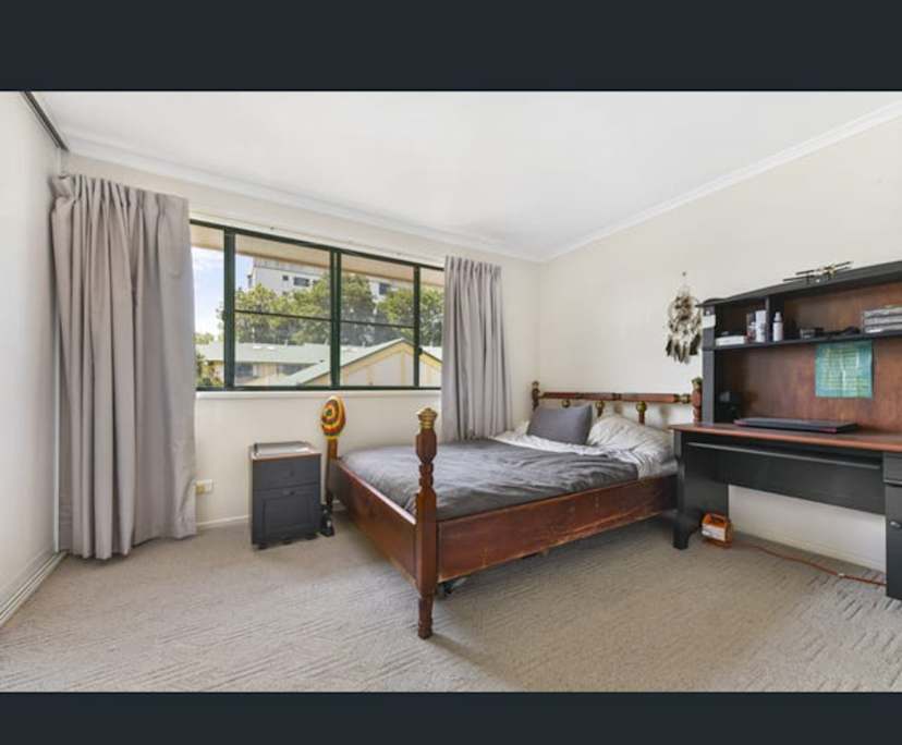 propertyImage