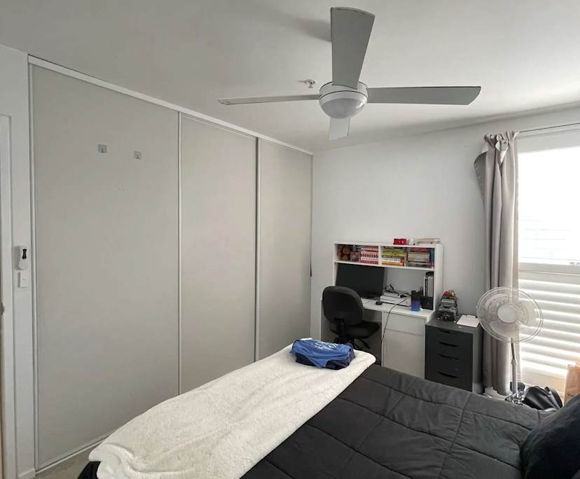 Room with ensuite in a flatshare