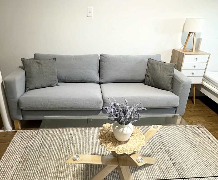 Furnished room studio flat for rent