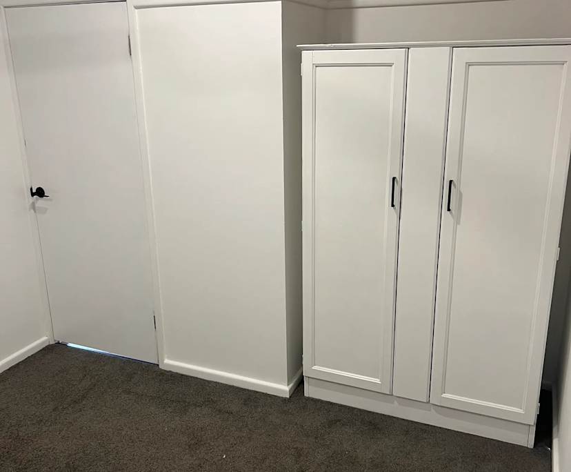 Unfurnished room in a share house