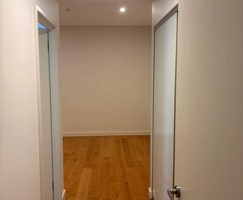 Room with ensuite in a flatshare