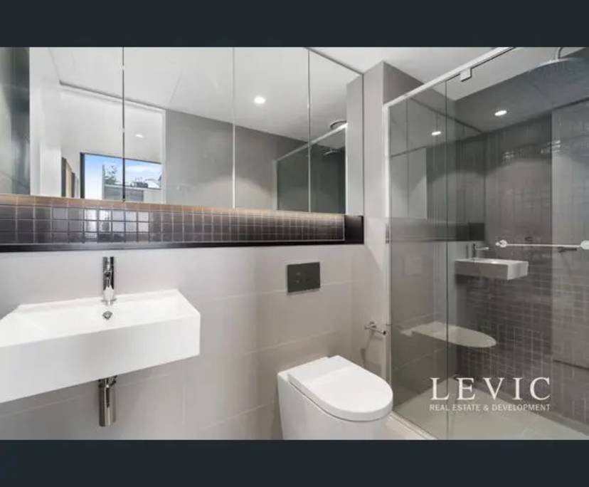 Whole property with 2 rooms for rent