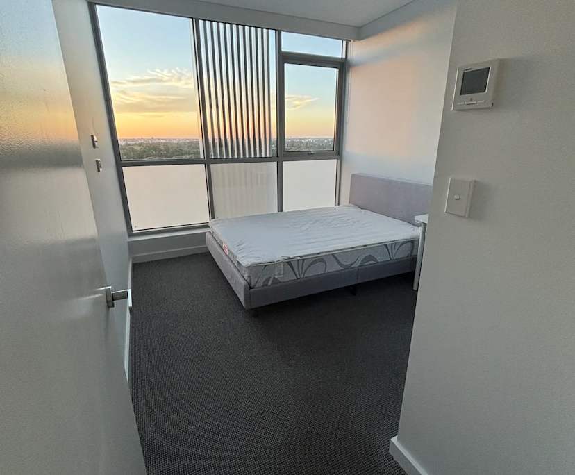 Furnished room with own bathroom