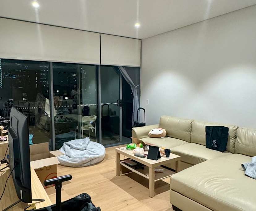 Furnished room with own bathroom