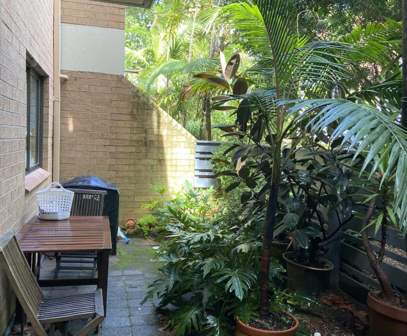 Room for Rent in Crows Nest, Sydney 350, Furnishe...