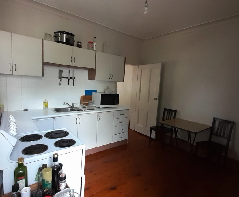 $185, Share-house, 3 bathrooms, Glebe NSW 2037