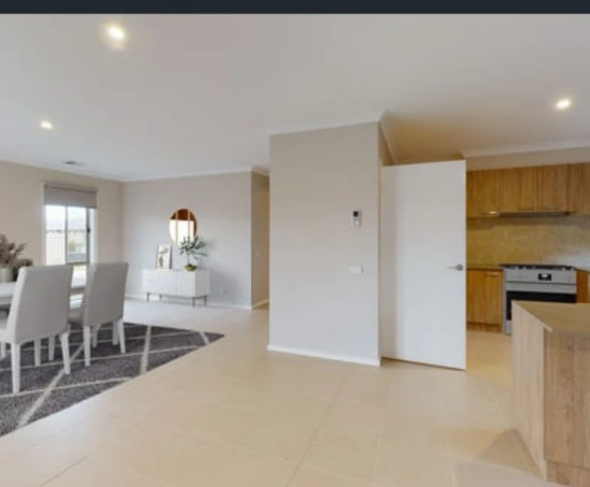 $200, Share-house, 5 bathrooms, Officer VIC 3809