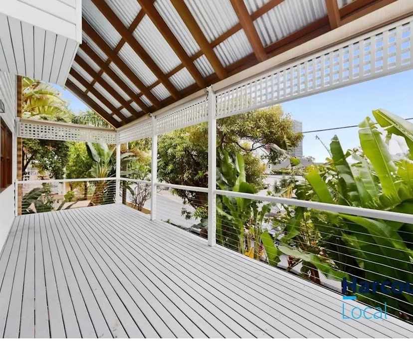 Unfurnished room in a share house