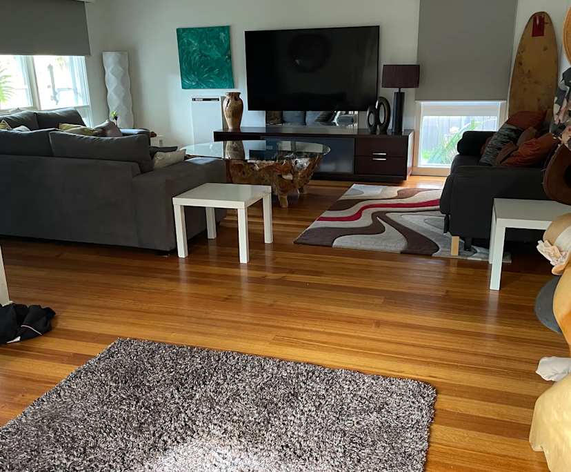 Room in a share house