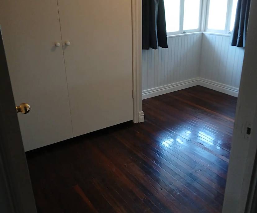 $210, Share-house, 3 bathrooms, Tarragindi QLD 4121