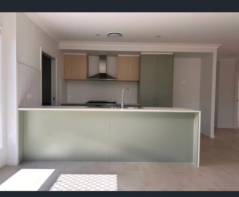 Room in a share house