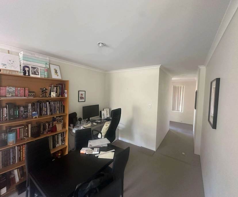 Unfurnished room in a share house