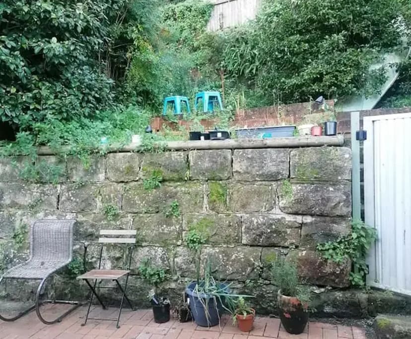 Whole property with 2 rooms for rent