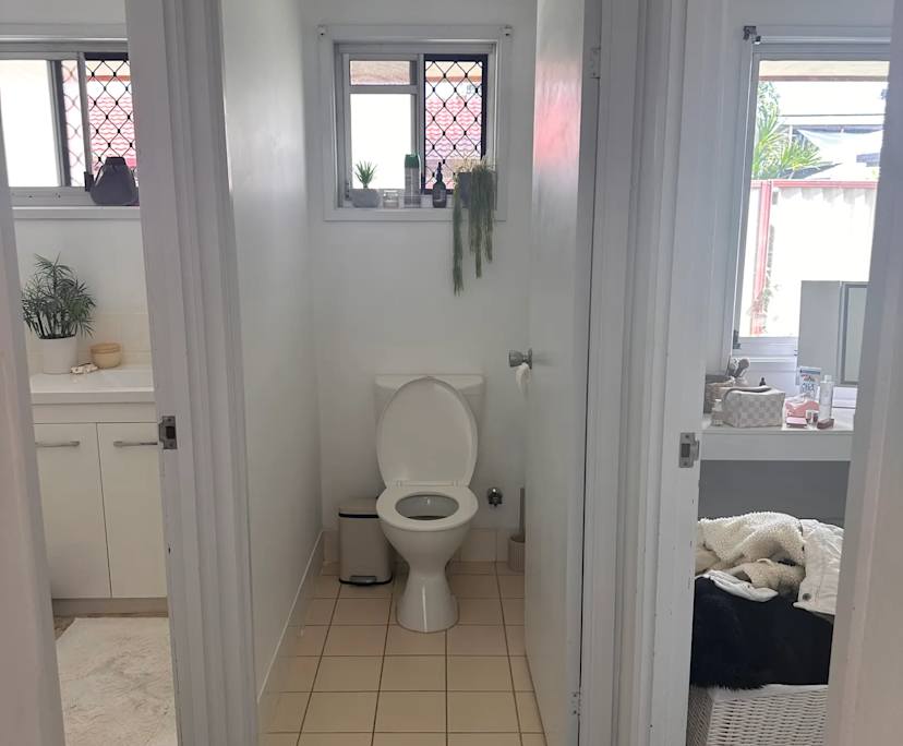 $400, Share-house, 3 bathrooms, Burleigh Waters QLD 4220