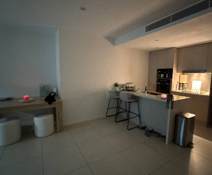 Furnished room with ensuite in a flatshare