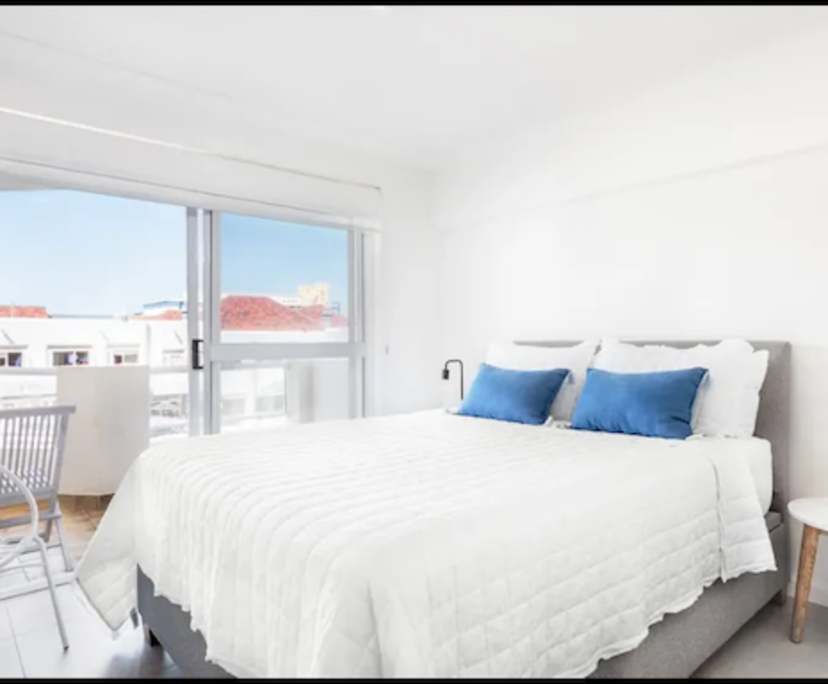 Unfurnished room in a flatshare