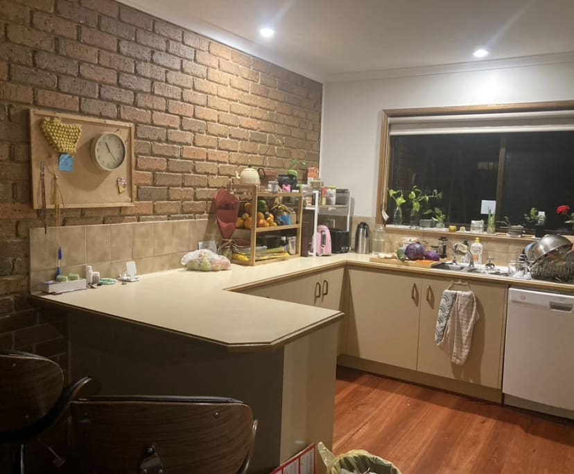 Room for Rent in Greensborough, Melbourne 190, Fl...