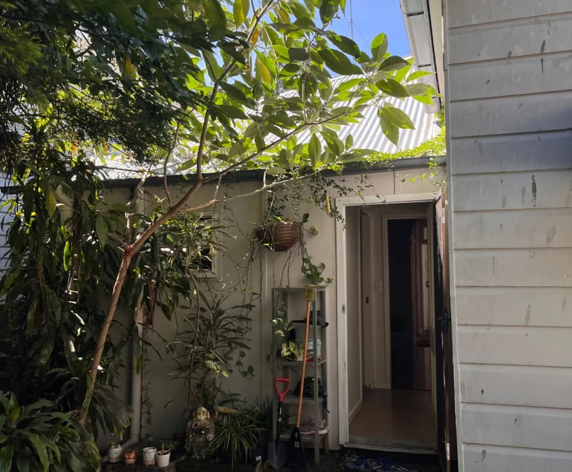 $320, Share-house, 3 bathrooms, West End QLD 4101
