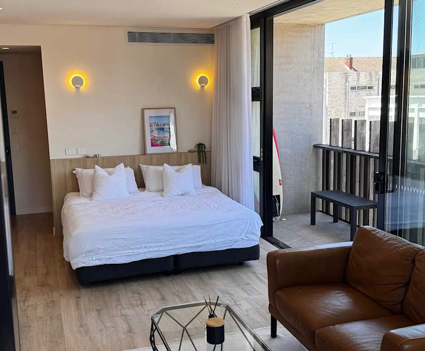 Furnished room studio flat for rent