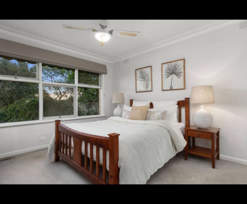 Furnished room in a share house