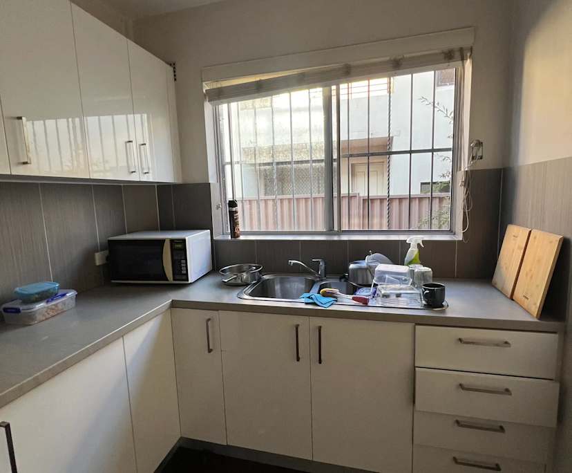 $300, Flatshare, 2 bathrooms, Belmore NSW 2192