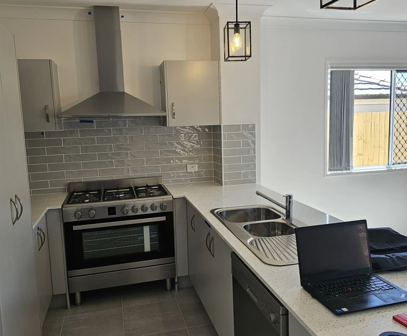 $180-300, Share-house, 2 rooms, Spring Mountain QLD 4300, Spring Mountain QLD 4300