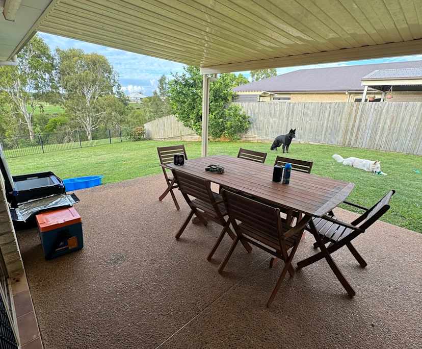 $275, Share-house, 4 bathrooms, Ashfield QLD 4670