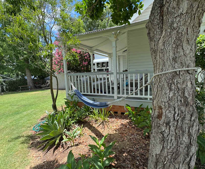 $320, Share-house, 4 bathrooms, Kenmore QLD 4069