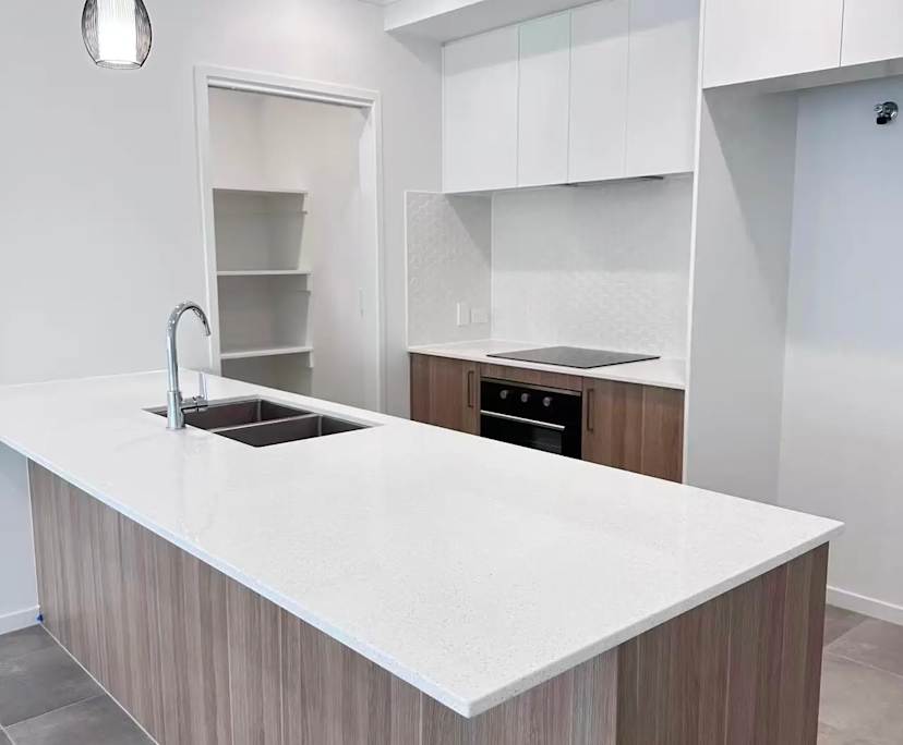 $220, Share-house, 3 bathrooms, Collingwood Park QLD 4301