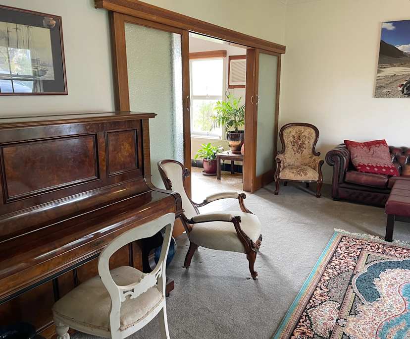 Furnished room in a share house