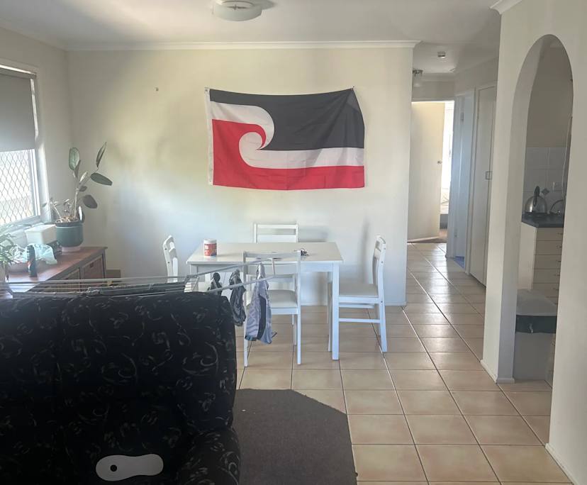 Room in a share house