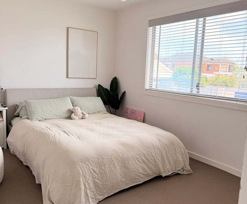 Unfurnished room in a share house