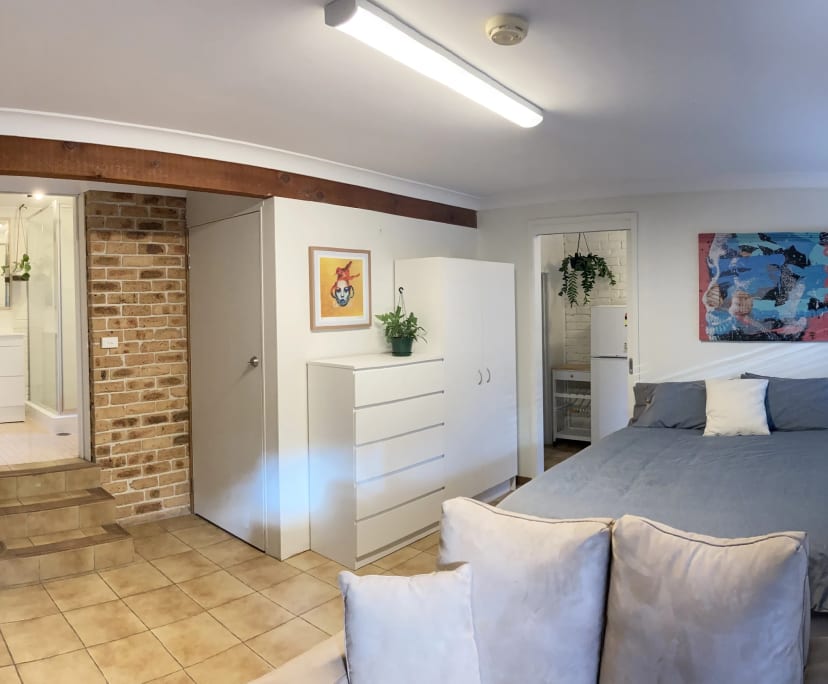 $350, Student-accommodation, 1 bathroom, Coniston NSW 2500