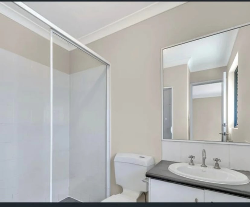 $1,000, Whole-property, 3 bathrooms, Bentley WA 6102