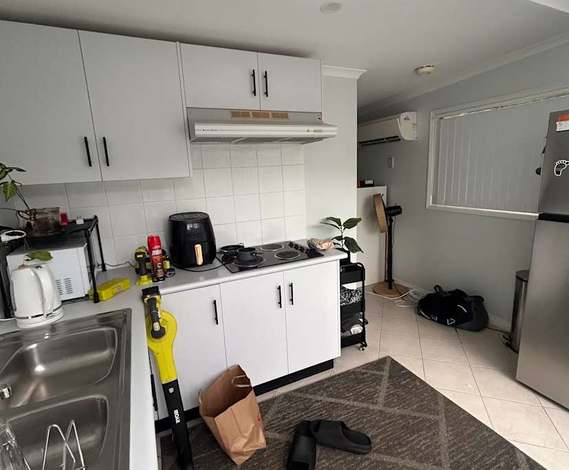 $370, Flatshare, 4 bathrooms, Berkeley Vale NSW 2261