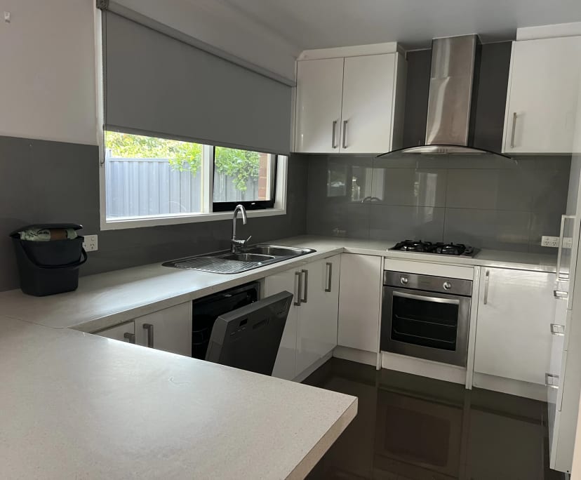 Unfurnished room in a share house