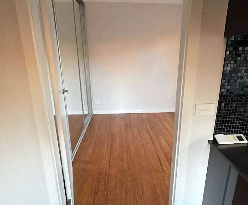 $490, Granny-flat, 1 bathroom, Red Hill ACT 2603