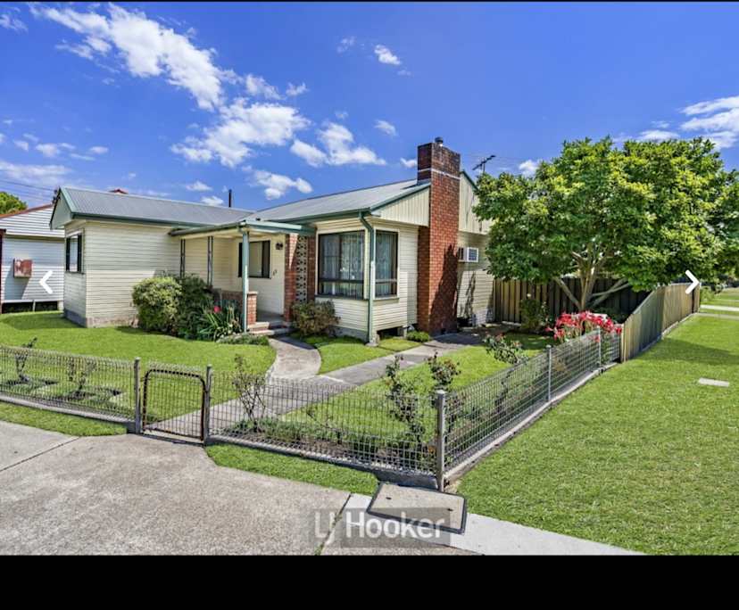 Furnished room in a share house