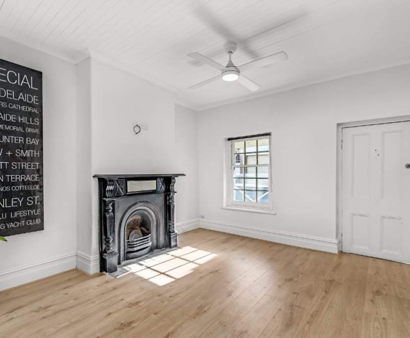 Whole property with 2 rooms for rent