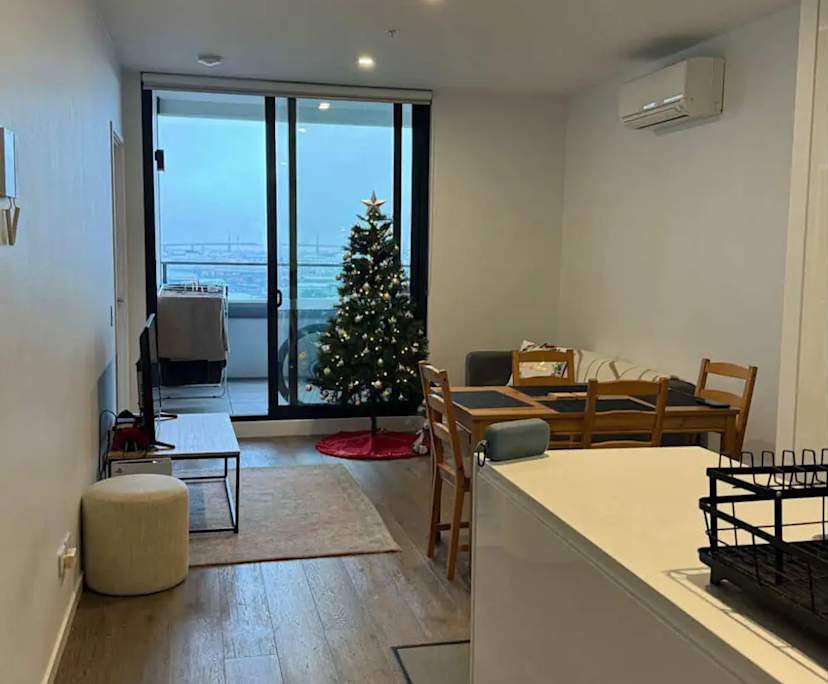 Whole property with 3 rooms for rent