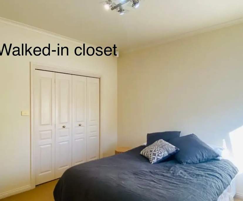 Unfurnished room in a share house
