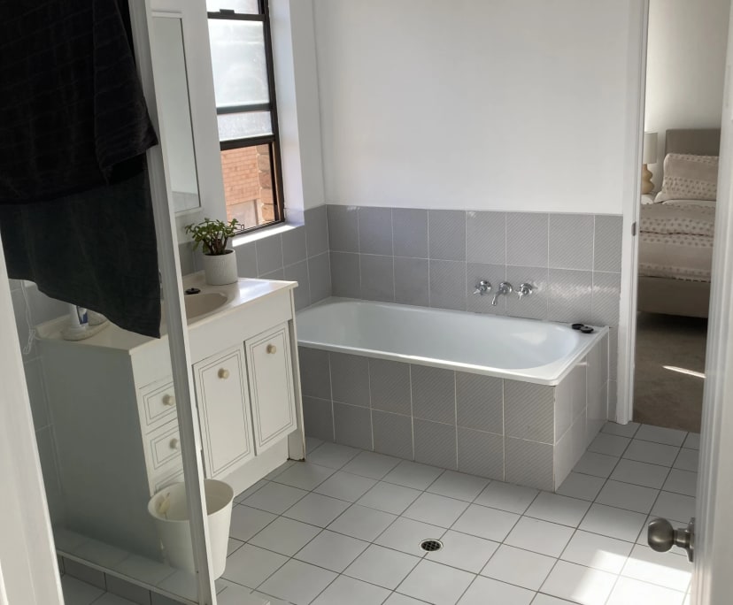 $315, Flatshare, 2 bathrooms, Tweed Heads West NSW 2485