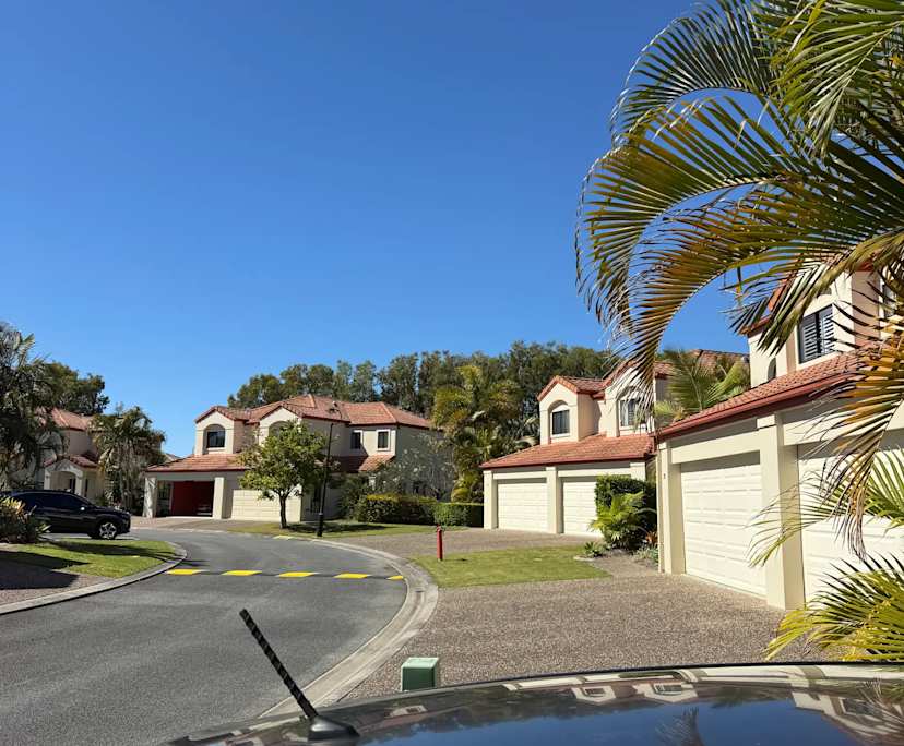 $400, Share-house, 3 bathrooms, Merrimac QLD 4226