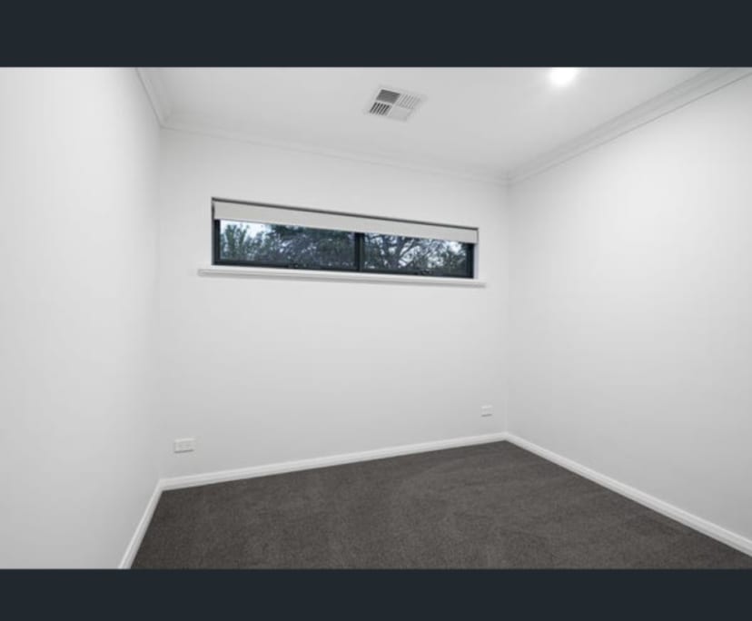 Unfurnished room in a share house