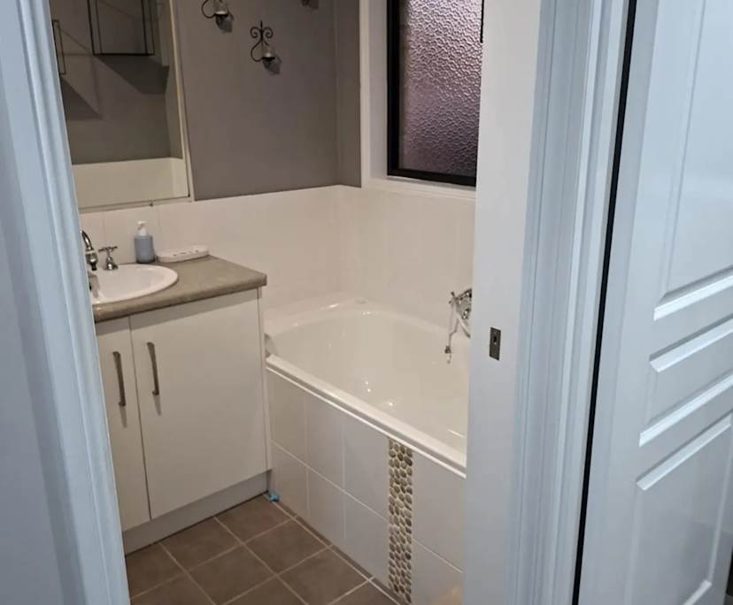 $250, Share-house, 2 rooms, Hodgson Vale QLD 4352, Hodgson Vale QLD 4352