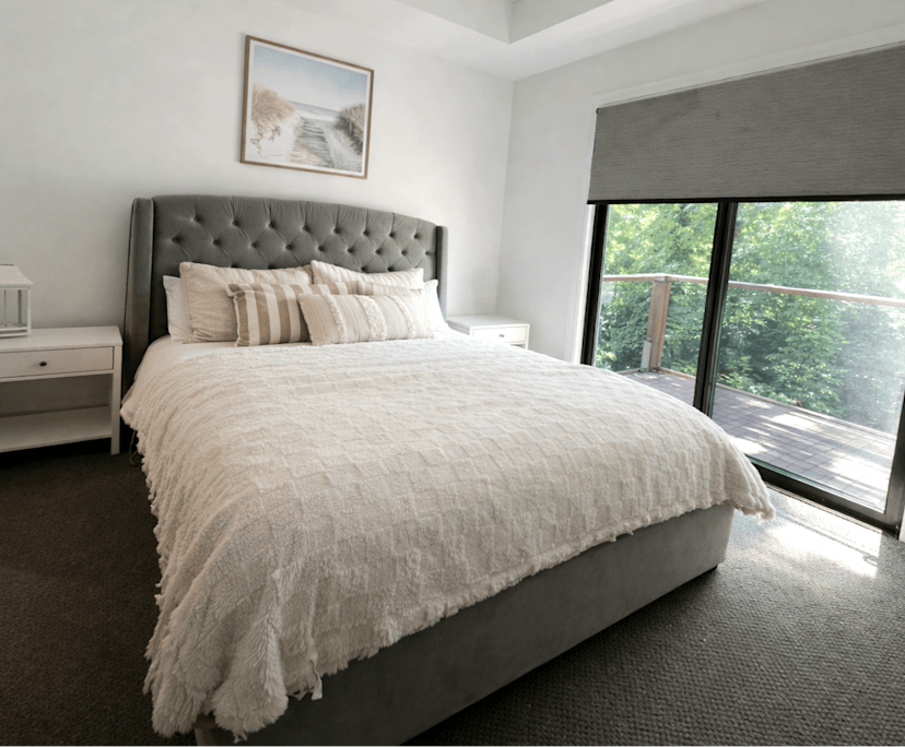 Furnished room with ensuite in a share house