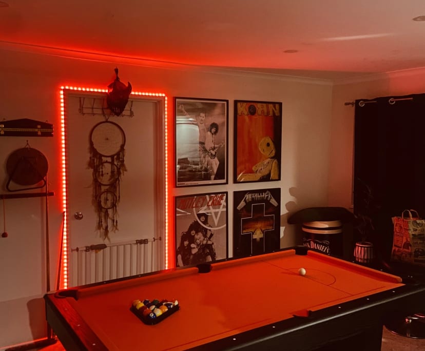 Room in a share house