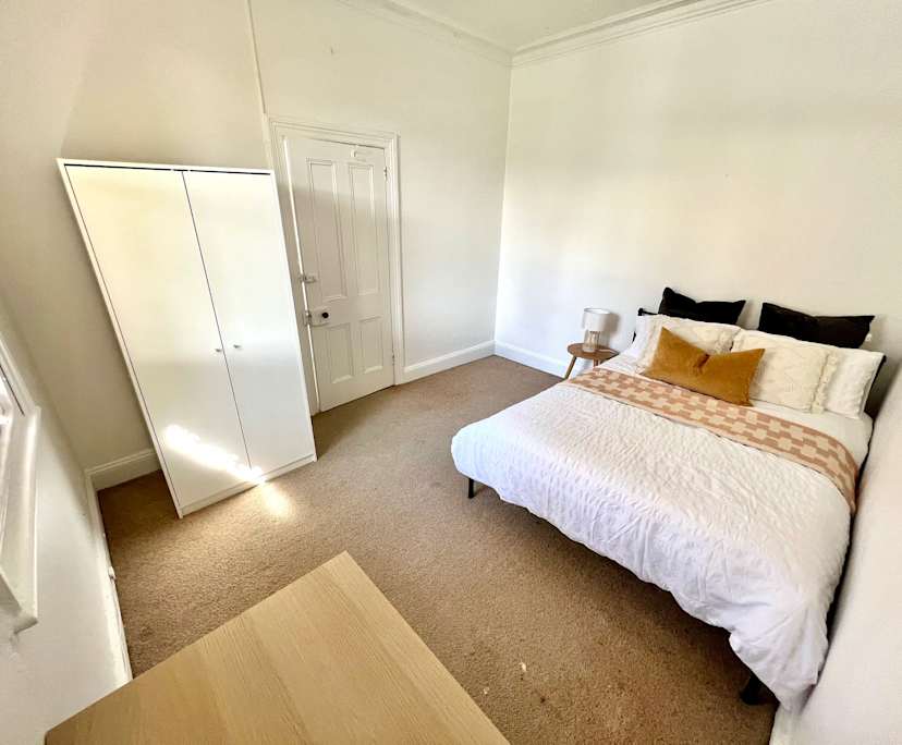 $380, Share-house, 4 bathrooms, Glebe NSW 2037
