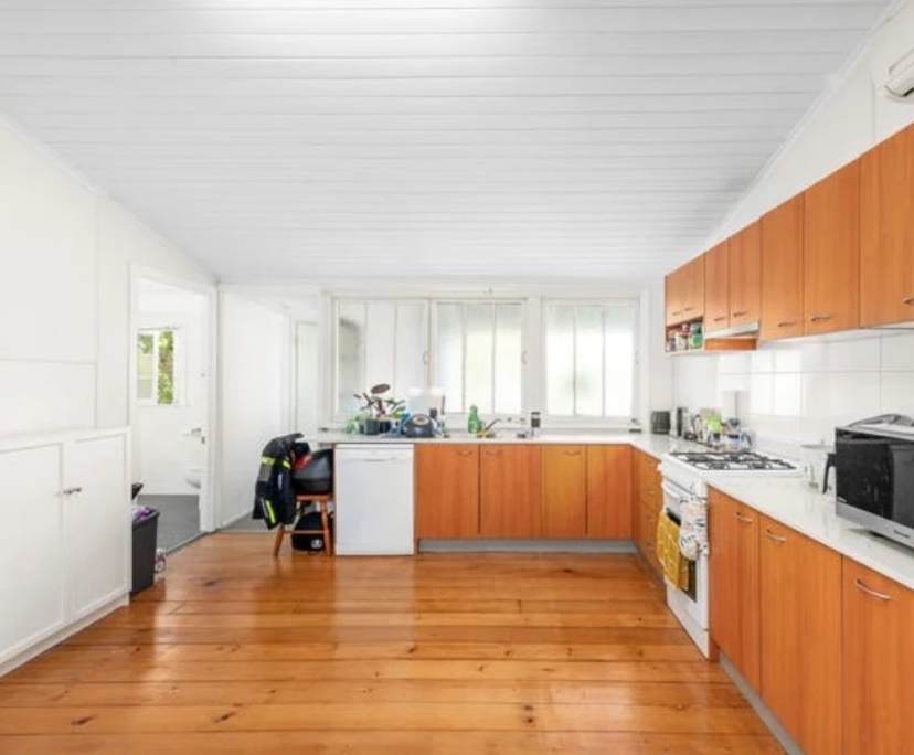Unfurnished room in a share house